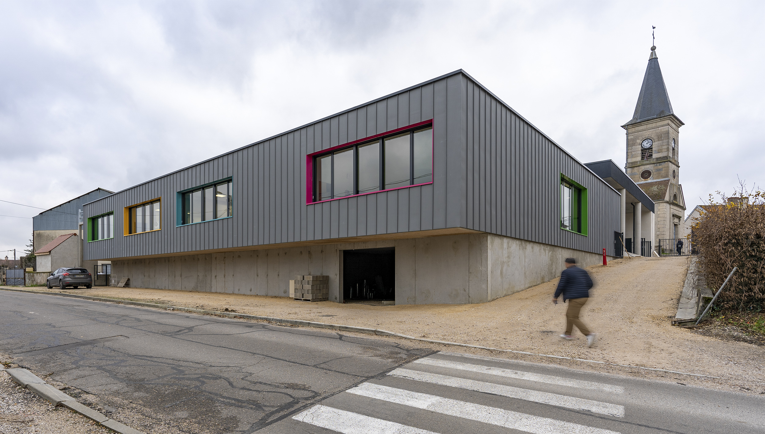 Chouette architecture - école élémentaire - Saint Seine en Bâche - 2000 11